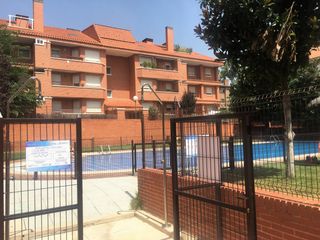 Lloguer Apartament  Calle peñalara. Samar gestion inmobiliaria alquila en pozuelo de alarcon apartam