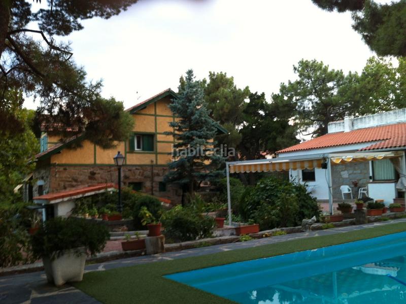 Foto 39f7cacb-c38b-4dec-9afd-9b9172000337. Xalet amb aparcament piscina a Alpedrete