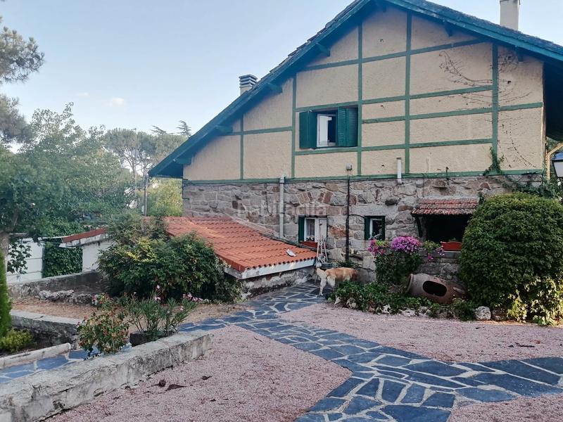 Foto a382b1b5-2f7d-4453-844e-216e83ab708e. Xalet amb aparcament piscina a Alpedrete