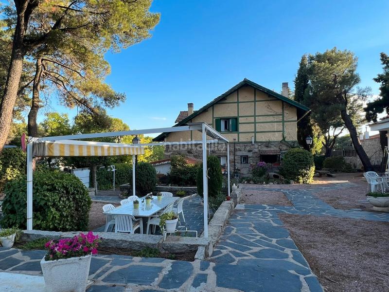 Foto caacf031-d86f-4e4b-9095-13b8f2eb17e3. Xalet amb aparcament piscina a Alpedrete