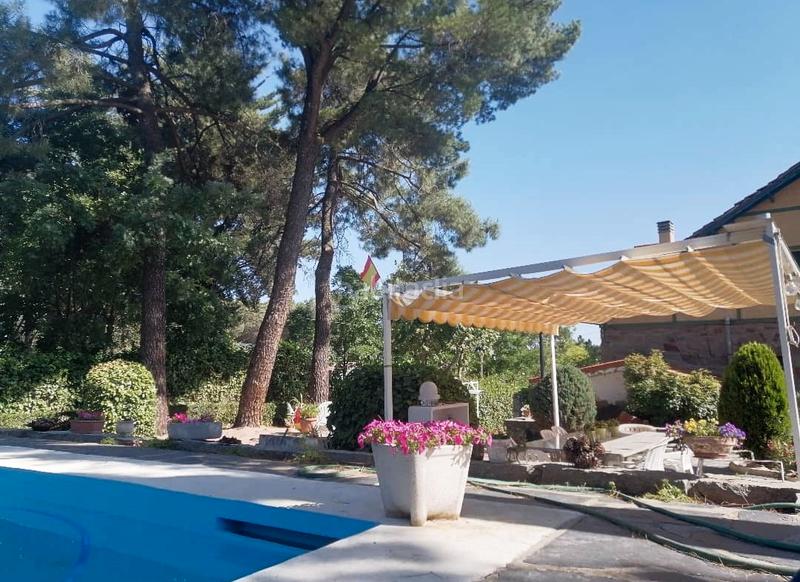 Foto e17c9fcc-b5eb-4d0f-a003-03319a4aa8a2. Xalet amb aparcament piscina a Alpedrete