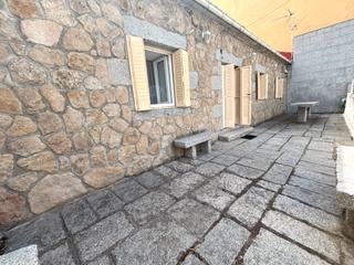 Casa en Alpedrete. Inmosegur vende cmoda y cntrica casa de piedra de una sola pla