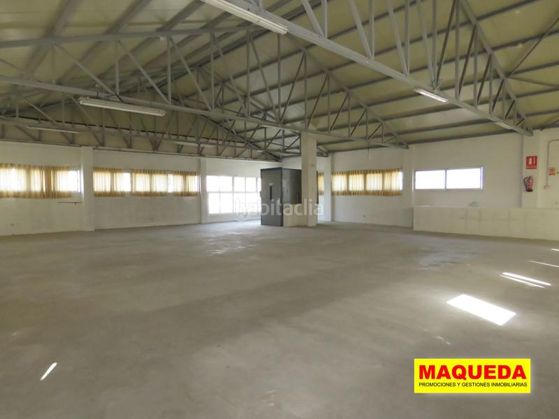 Foto 72f83ea6-0f44-4e68-854e-f41fb0a32cd6. Industrial building in calle de la electricidad 5 in Leganés