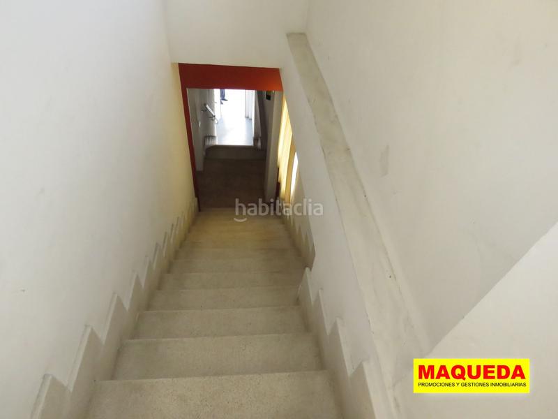 Foto a18bfb36-fb0d-4b8e-8e70-2c194c206fa6. Industrial building in calle de la electricidad 5 in Leganés