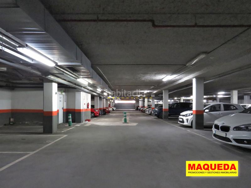 Foto 062f7a6c-52ea-4f69-a23d-ed21175b8aa9. Alquiler parking coche en calle iguazú 3 plaza de garaje con sistema de videovigilancia en Alcorcón