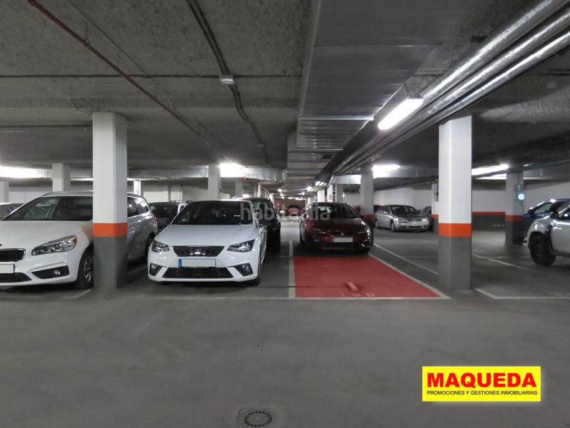 Foto 8668af2d-bcaa-4e52-b6a7-905835d8ebd7. Alquiler parking coche en calle iguazú 3 plaza de garaje con sistema de videovigilancia en Alcorcón