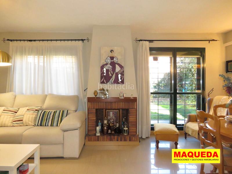 Foto 49c9bdb1-3c51-475d-8db0-ba765b2a995f. Casa pareada chalet pareado en venta en prado santo domingo, en Alcorcón
