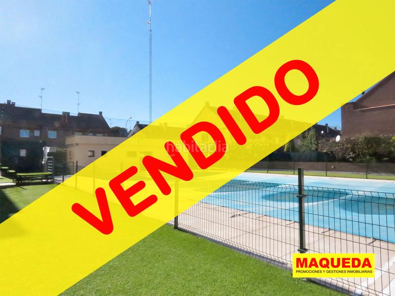 Foto bdeba96d-635b-4e2c-bac8-ae622d20281e. Casa pareada chalet pareado en venta en prado santo domingo, en Alcorcón