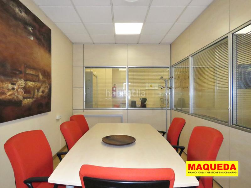 Foto 53ff0e7c-432b-426a-852e-71ef7991a99b. Alquiler oficina en calle gamonal 16 oficina amueblada en alquiler en vallecas – centro empresarial sureste en Madrid