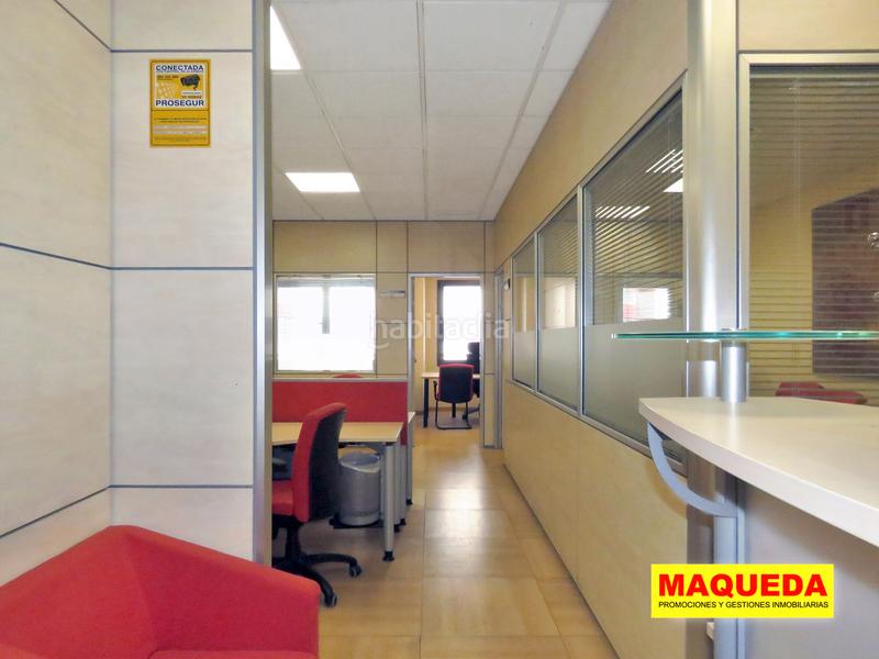 Foto f5664142-a195-4b3c-8183-3ad4c809a0fb. Alquiler oficina en calle gamonal 16 oficina amueblada en alquiler en vallecas – centro empresarial sureste en Madrid