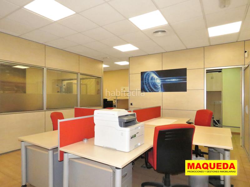 Foto e27c8931-9f13-4b27-9864-3e3a9eb5a2d1. Lloguer oficina a calle gamonal 16 a Ensanche de Vallecas-La Gavia Madrid