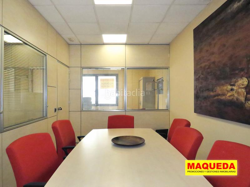 Foto 3597d590-526a-4833-8e49-f95856681f0c. Location bureau dans calle gamonal 16 dans Ensanche de Vallecas-La Gavia Madrid