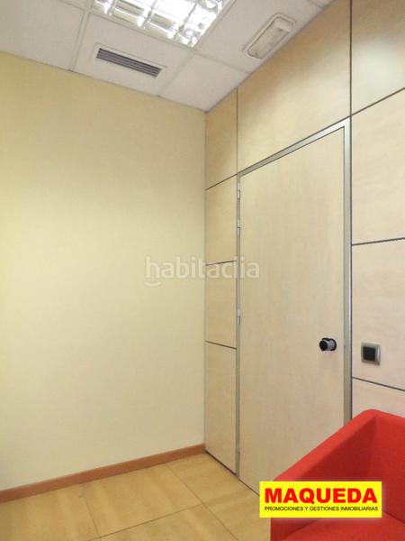 Foto b8d8f8b5-4896-4e7b-8693-a0c410fb0969. Location bureau dans calle gamonal 16 dans Ensanche de Vallecas-La Gavia Madrid