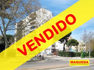 Pis  Calle sierra de alcubierre. Piso en venta en alcorcón – amplio, luminoso y perfecto para fam