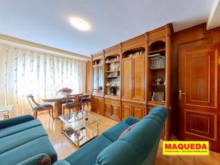 Pis a Casco Antiguo. Piso en venta amueblado con terraza, ascensor y excelente ubicac