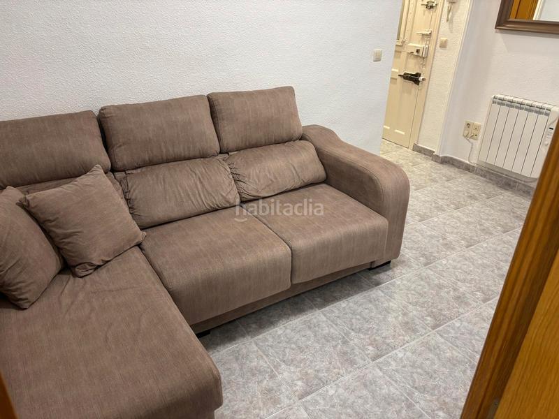 Foto 35c584f8-d5c8-4fea-93b4-b36ed277a835. Alquiler piso  amueblado en alquiler para estudiantes con 2 dormitorios en Madrid