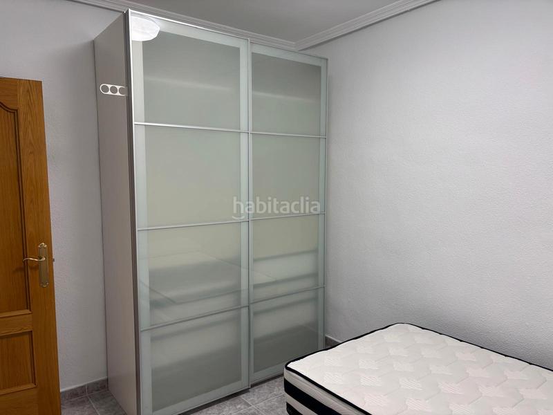 Foto b9f091bd-3a50-4900-8c89-72367e8ac139. Alquiler piso  amueblado en alquiler para estudiantes con 2 dormitorios en Madrid
