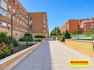 Piso  Calle de la unanimidad. Piso en venta en los rosales - el espinillo, villaverde