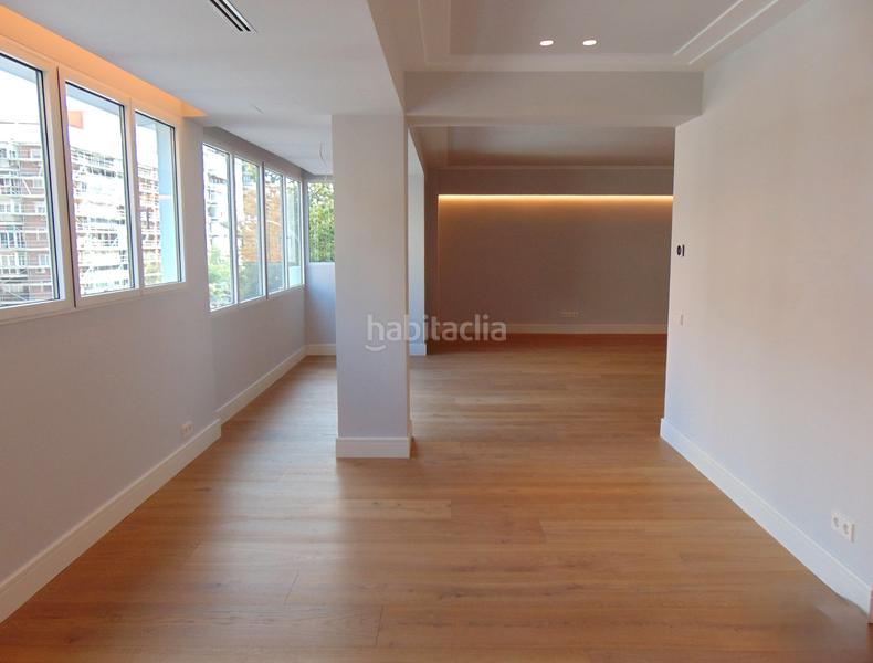 Foto d04a9f40-ac33-46e8-b6df-574f5ca58f58. Pis amb calefacció aparcament a Guindalera Madrid
