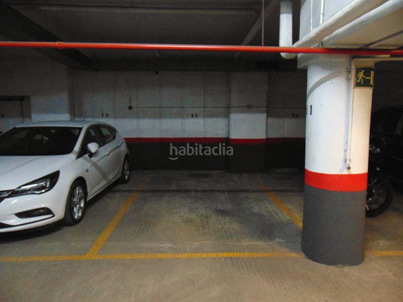 Foto 3a899aff-ea9f-4d60-89b5-7c0f5c1faa5d. Parking voiture dans Los Ángeles Madrid