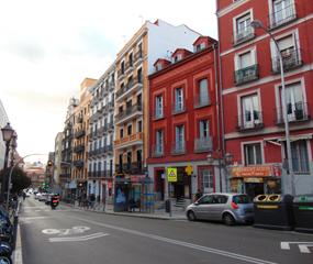 Apartamento  Calle de san bernardo. Global irv presenta en exclusiva este coqueto apartamento exteri