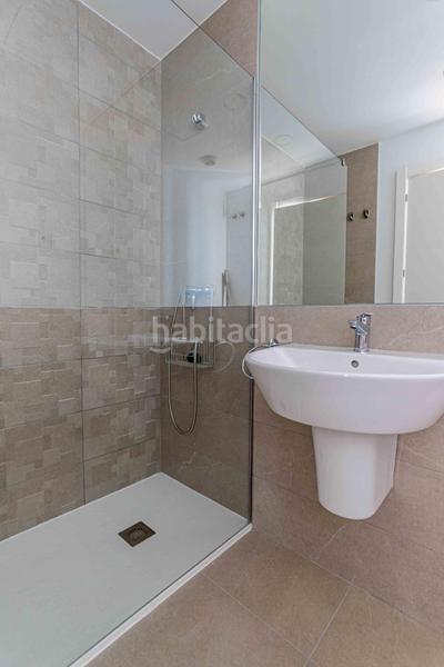 Foto 0607a261-40eb-4dbd-b42e-3d72d344b178. Rent penthouse with heating parking in Polígono Industrial Sur San Sebastián de los Reyes