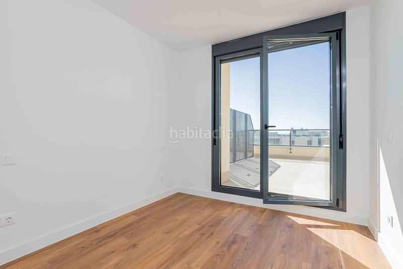 Foto 22d454ad-3de5-4915-95d0-cd1b06d164bb. Rent penthouse with heating parking in Polígono Industrial Sur San Sebastián de los Reyes