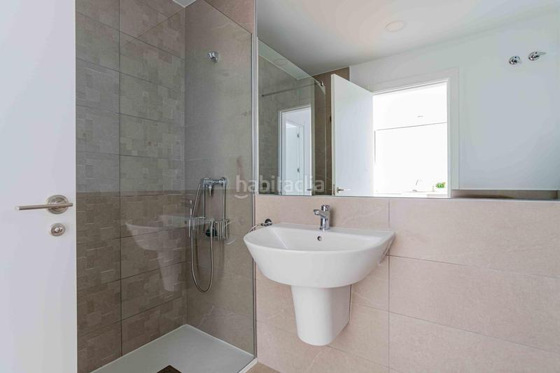 Foto a2e1a997-c0e6-418f-aab8-6a34e5ceef3c. Rent penthouse with heating parking in Polígono Industrial Sur San Sebastián de los Reyes