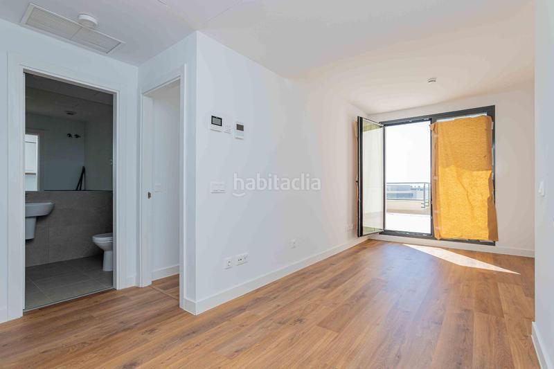 Foto eeecc144-c8e3-4292-b5ac-fc64a08670e5. Rent penthouse with heating parking in Polígono Industrial Sur San Sebastián de los Reyes