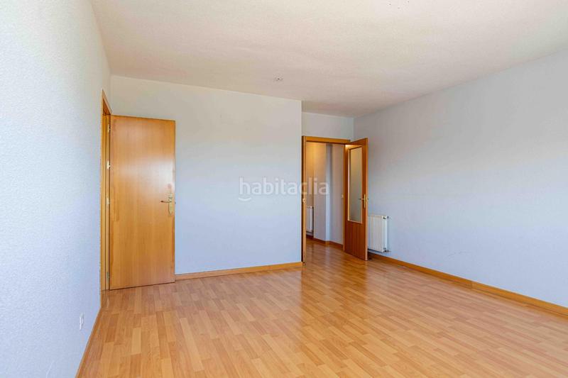 Foto 0e43de6e-1b78-41f6-919c-12b424860759. Appartamento con riscaldamento parcheggio in Montecarmelo Madrid