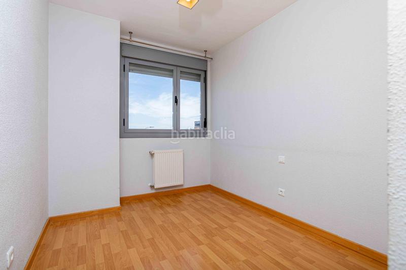 Foto 6724eadb-a56f-4db1-99ca-209a1dc24aa1. Flat with heating parking in Montecarmelo Madrid
