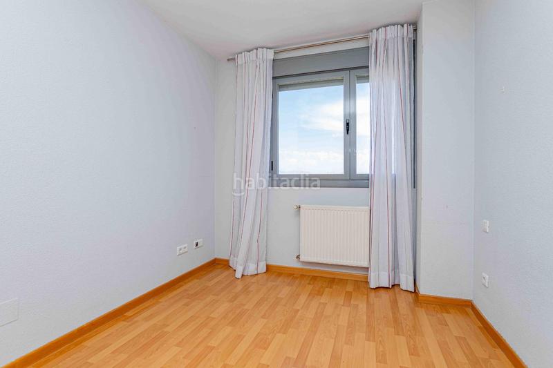 Foto 89cc7f1d-3207-40e3-9ba8-43df577b7908. Flat with heating parking in Montecarmelo Madrid