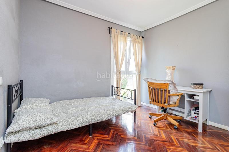 Foto c13025e7-808f-4c37-b7ad-75256a6afb3e. Casa bifamiliare con riscaldamento parcheggio piscina in Tres Cantos