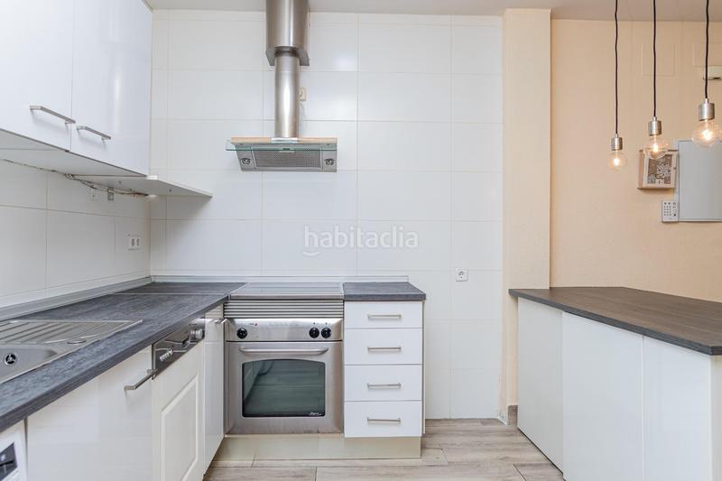 Foto b393384d-6641-4001-8218-ad3c5066a80a. Pis amb calefacció a Centro Colmenar Viejo