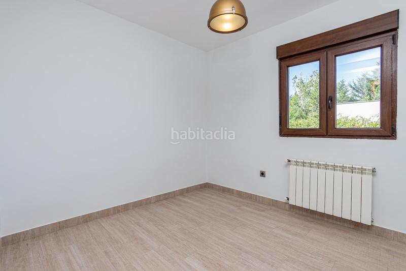 Foto 66146935-350a-40f6-8235-b060385fe474. Chalet en Soto del Real