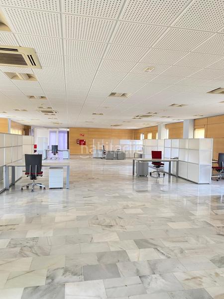 Foto cad44b01-d2ab-4f61-b234-ba04983d905d. Location bureau dans Zona Industrial Tres Cantos
