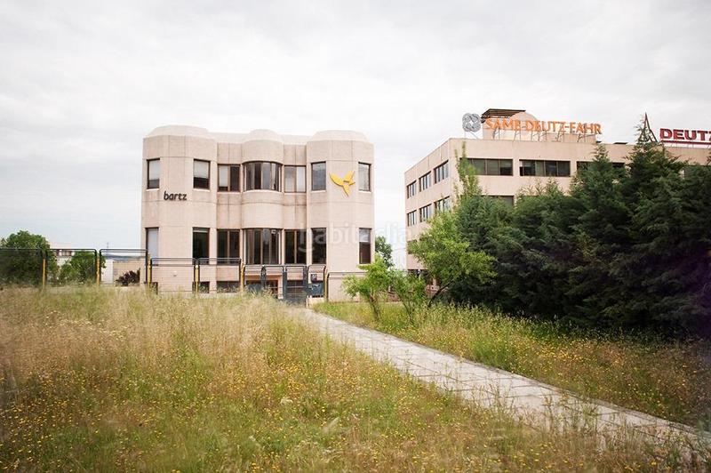 Foto 9ea20d6f-a441-4722-b858-c3e1b238becd. Miete büro in Zona Industrial Tres Cantos