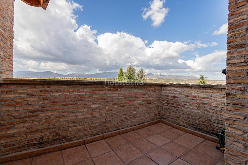 Foto 093eac44-ca0c-4259-a96a-25d5ccffae75. Chalet con riscaldamento parcheggio piscina in Cotos de Monterey