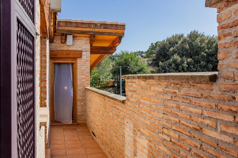 Foto 1538194d-6900-4b4a-818f-482d8f26fcb0. Chalet con riscaldamento parcheggio piscina in Cotos de Monterey