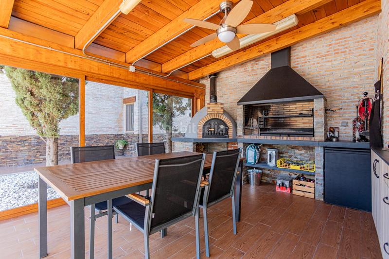 Foto 5034d35e-6064-44ad-966b-661daf699404. Chalet con riscaldamento parcheggio piscina in Cotos de Monterey