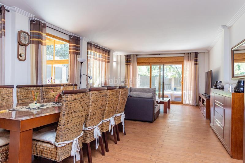 Foto 84f2b302-4722-445d-8912-8ea80f501083. Chalet con riscaldamento parcheggio piscina in Cotos de Monterey