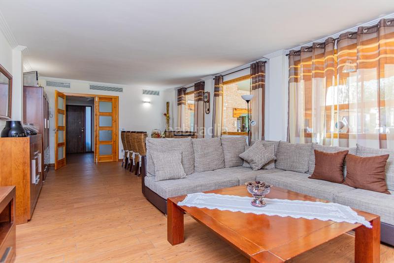 Foto a2fa1478-5348-42f8-8c56-8ee51ac3fd27. Chalet con riscaldamento parcheggio piscina in Cotos de Monterey