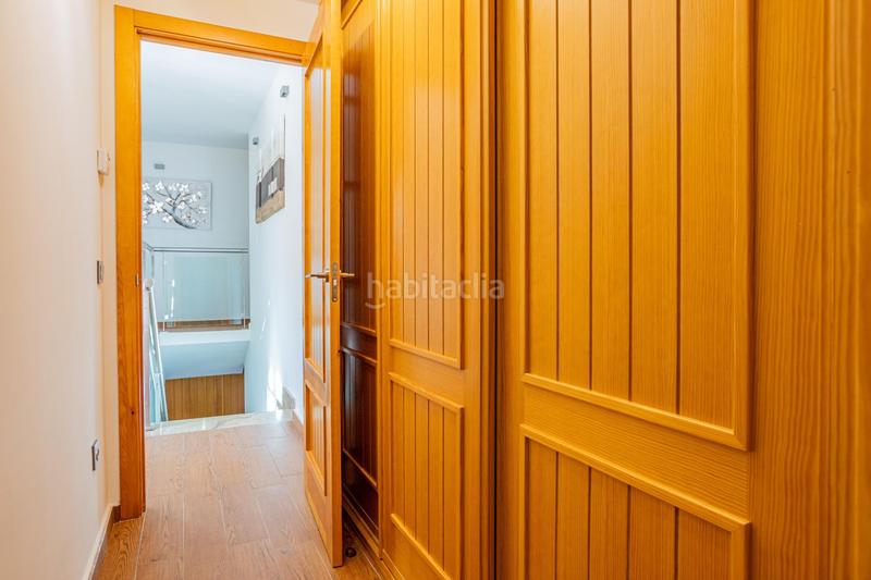 Foto c10a55eb-d778-4ad6-bf81-c509235cf7d9. Chalet con riscaldamento parcheggio piscina in Cotos de Monterey