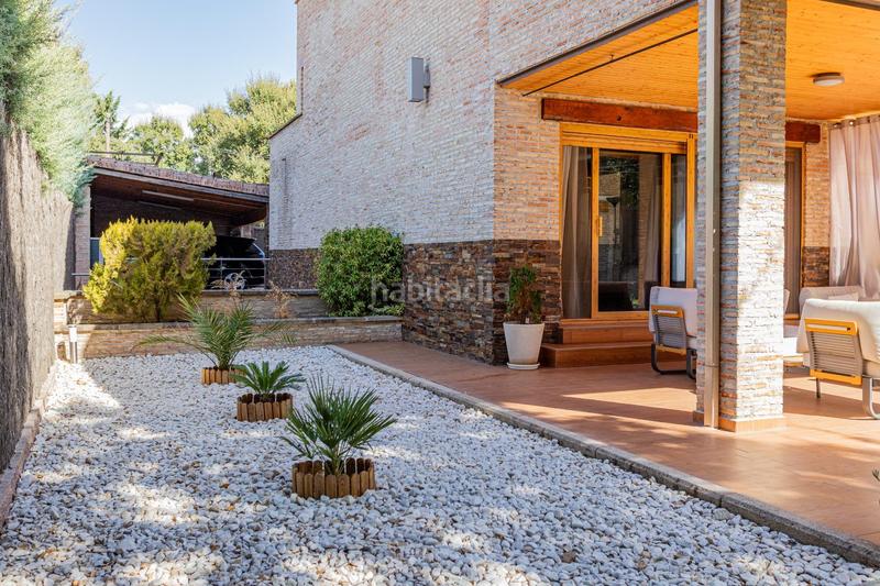 Foto c8442462-efcc-4c61-8845-ab21172d1b8e. Chalet con riscaldamento parcheggio piscina in Cotos de Monterey