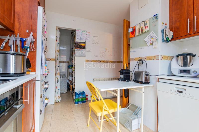 Foto b43bcc2e-a807-4c92-bacb-f45be36420f6. Casa adossada amb calefacció aparcament a Manzanares el Real