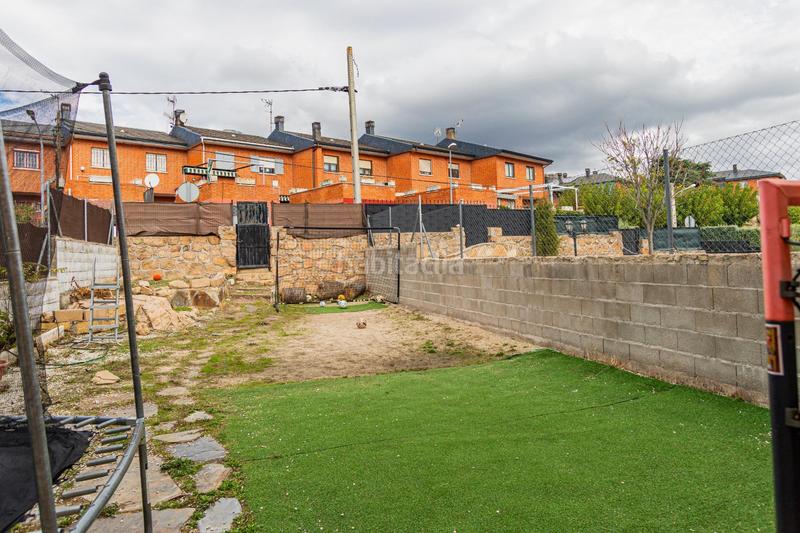 Foto 67fccbad-1bcc-4dca-964c-98f9e00d7f3f. Maison jumelée avec chauffage parking dans Manzanares el Real