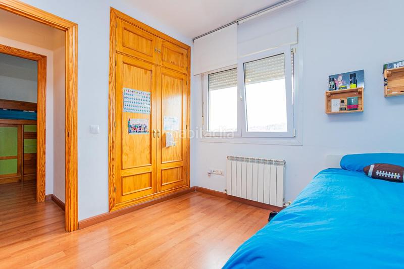 Foto e40a02ce-4422-4ee1-a1c7-f521c0a47306. Semi detached house with heating parking in Manzanares el Real