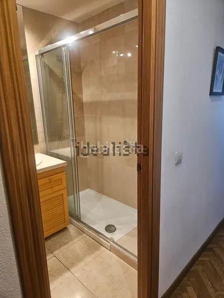 Foto d1d708e6-9b0a-44a8-80ef-c2a059de5de6. Flat with heating in Tres Olivos-Valverde Madrid