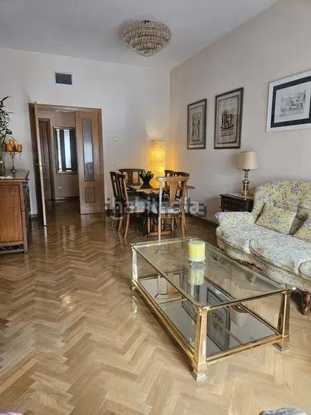 Foto e987e249-cb63-4869-a9a1-23a7d542b56d. Flat with heating in Tres Olivos-Valverde Madrid