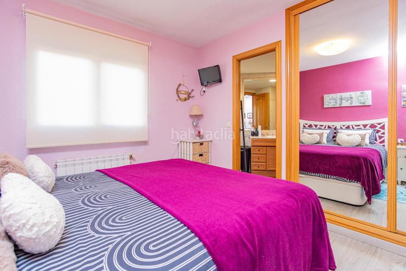 Foto 24e34d5a-86ef-4afc-a66f-06b619eff6a0. Flat with heating pool in Soto del Real